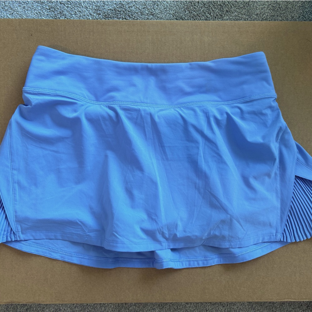 Lululemon Play Off Pleats Mid-Rise Skirt
